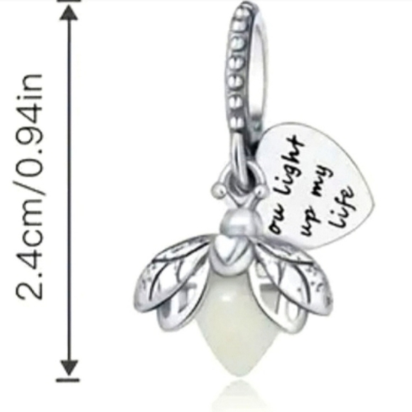 Pandora firefly charm - Picture 2 of 2